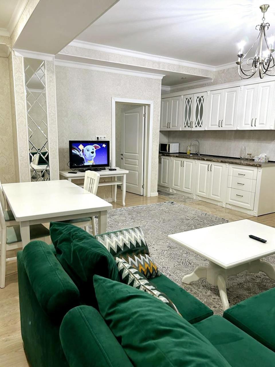 Comfortable Apartment Bishkek Exterior foto